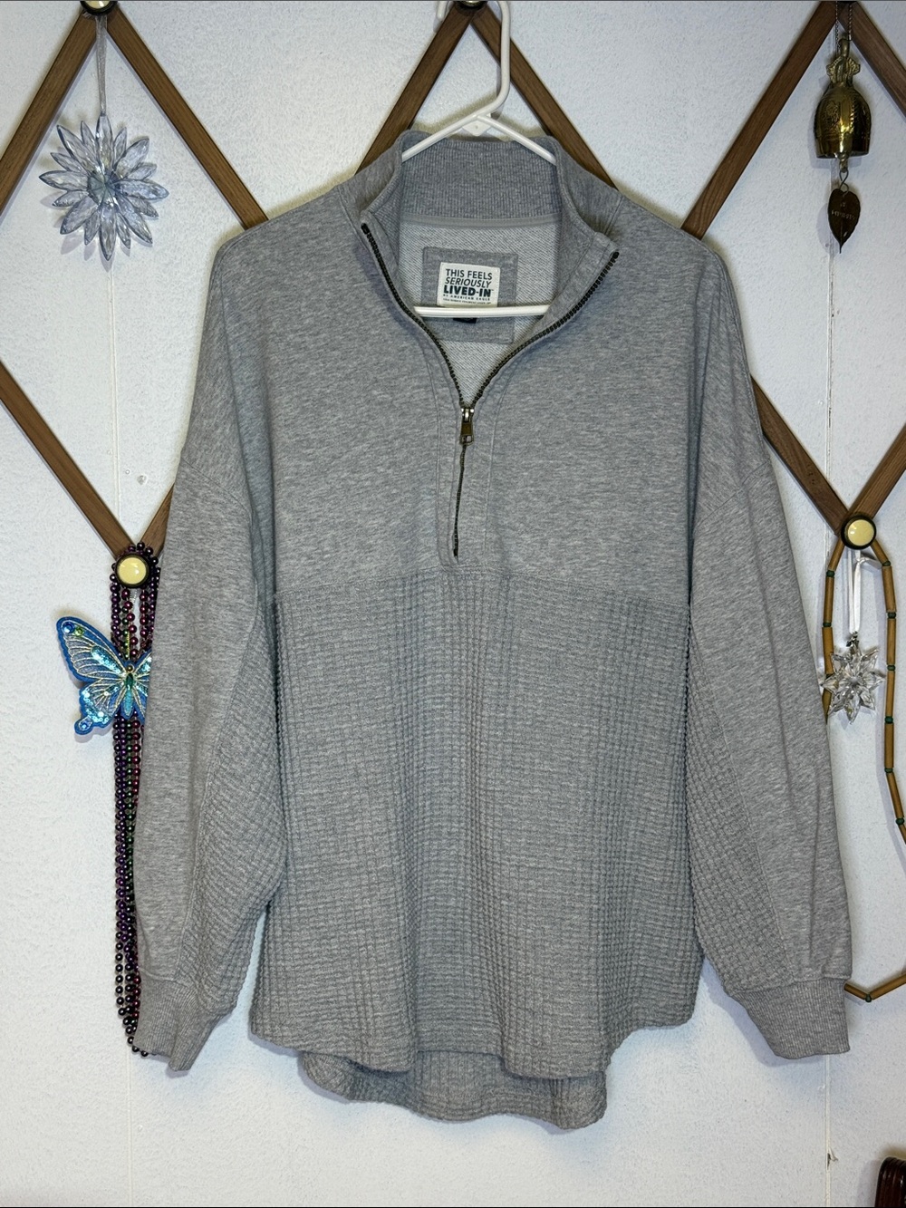 American Eagle Outfitters Light Gray Waffle Quarter-Zip Pullover